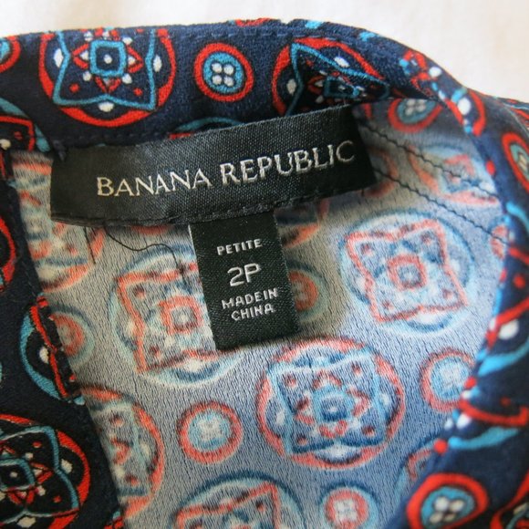 Banana Republic Multi Color Print Short Sleeve Drop Waist Dress - Size 2P - Picture 7 of 8
